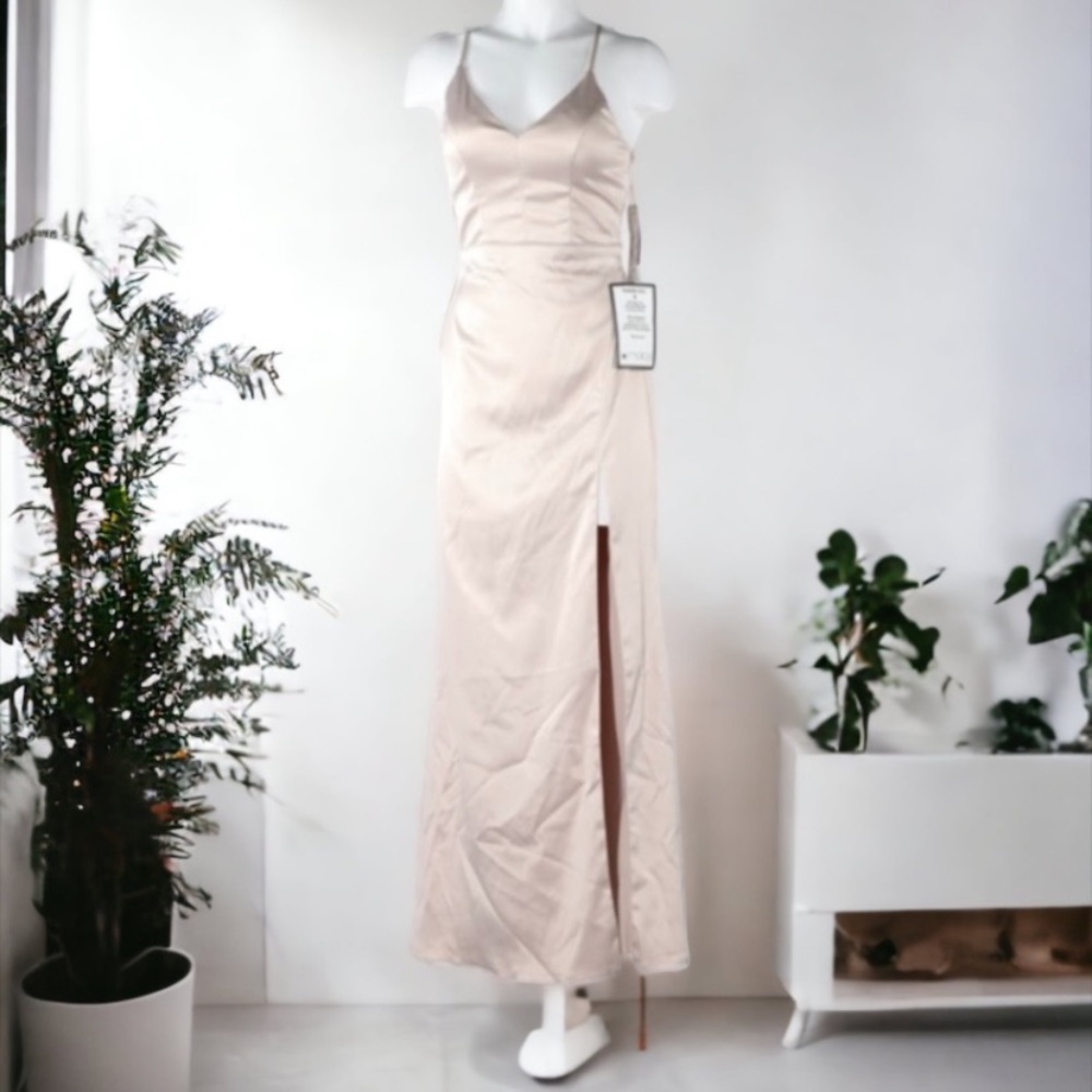 Elegant Sequin Hearts Cream Formal Dress - Picture 8 of 13
